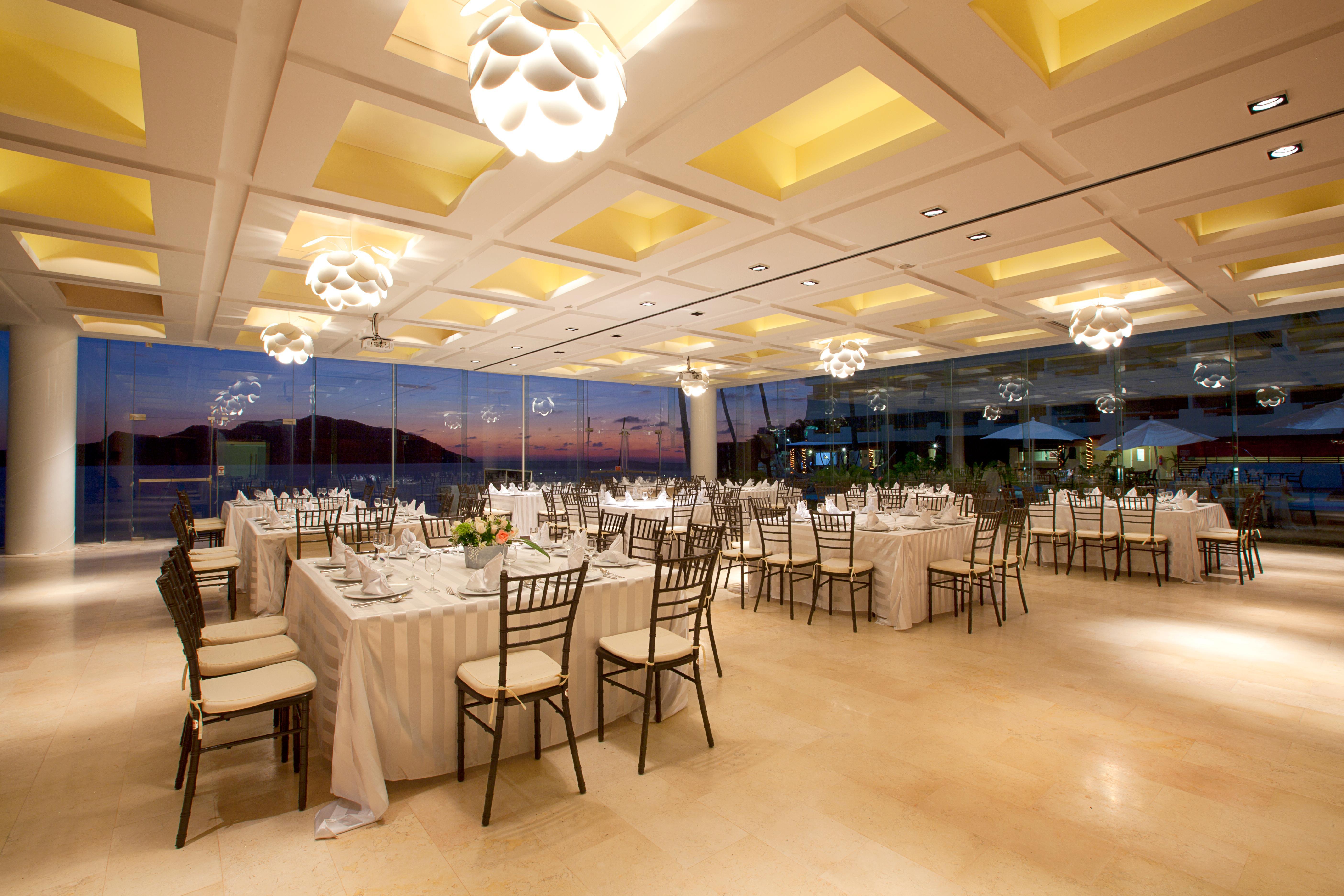 Hotel Emporio Mazatlán Esterno foto