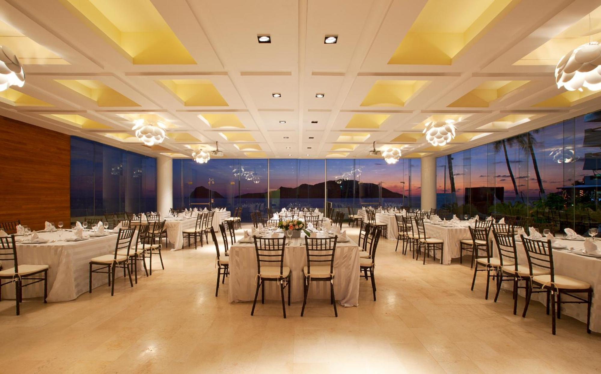 Hotel Emporio Mazatlán Esterno foto